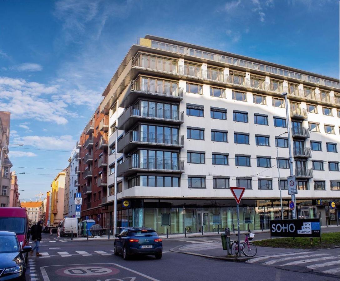 Tran Chien Apartment With Free Private Parking Prague Ngoại thất bức ảnh